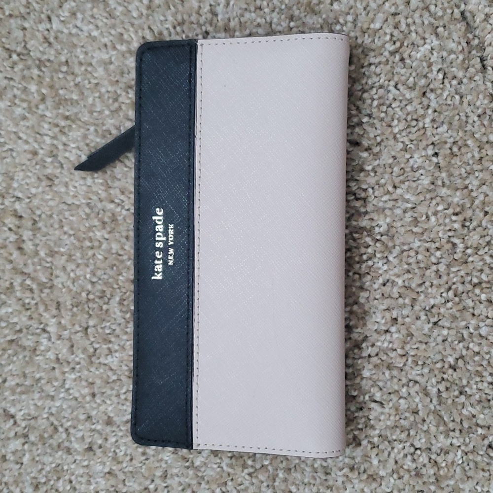 Kate Spade New York Staci Large Slim Bifold Wallet